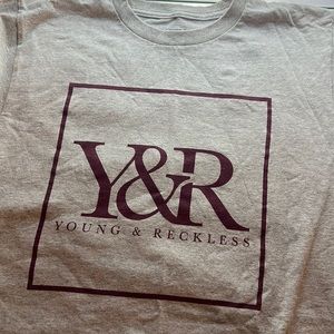 Unisex “young & reckless” tee shirt size medium fits oversize new never worn
